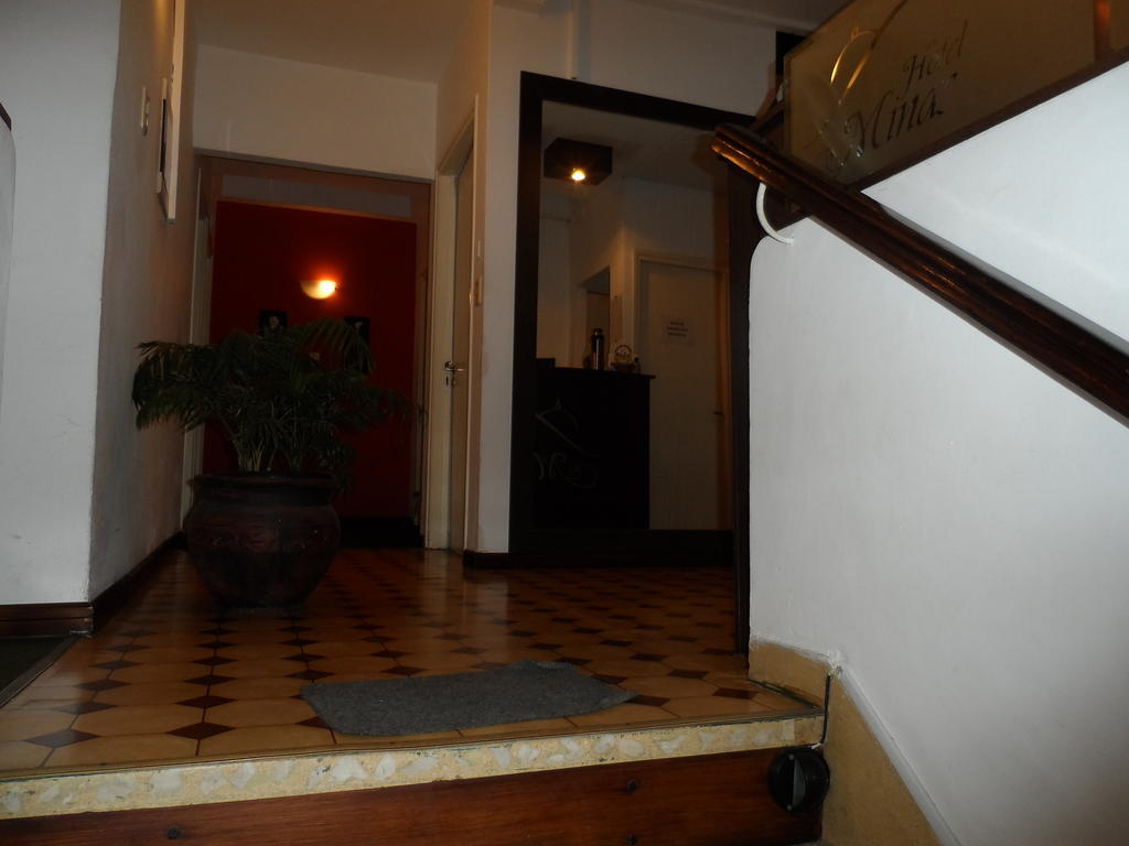 Hotel Минас Екстериор снимка