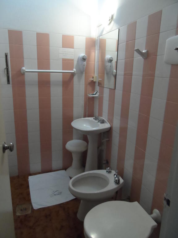 Hotel Минас Екстериор снимка