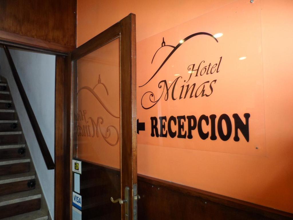 Hotel Минас Екстериор снимка